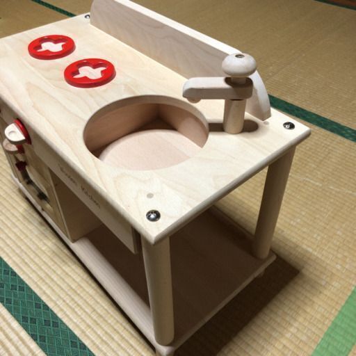 新品未使用　簡単な組み立て式おおきいキッチン