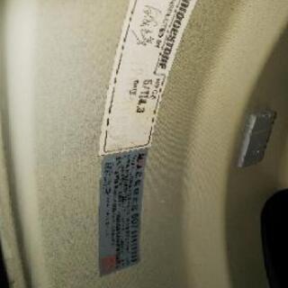 スタッドレスタイヤ、アルミホイール付きで