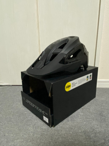 その他 FOX SPEED FRAME PRO HELMET