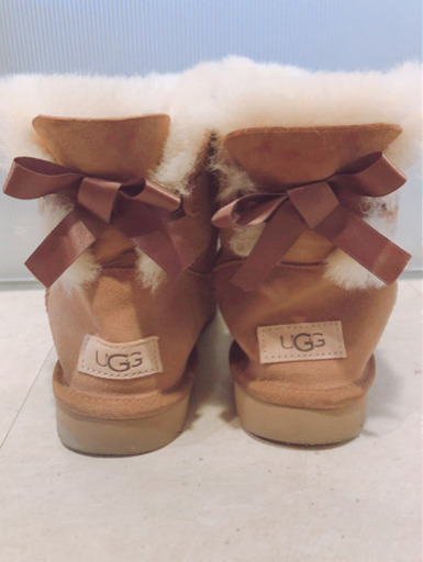 UGG ミニベイリーボウⅡ