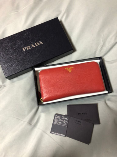 PRADA・長財布