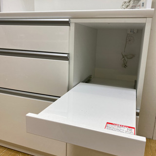 stp-1700　キッチン収納庫　レンジボード　ホワイト　幅56.5　SK-207　スライドテーブル付き　コンセント付き　キッチンボード　レンジ台　キッチン収納　家具　キッチンラック　食器棚　キッチンラック　スライド台　キッチンカウンター　レンジラック　キッチン　炊飯器 ダブルスライド棚 キッチン家電 収納棚 幅60 ホワイト レンジ台