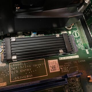 Windows10搭載超高速デスクトップPC、モニタ無し、マウス・キーボード付き。第10世代(CometLake)のi5-10400とNVMe M.2SSDで組んだカスタムPCです。 Windows10搭載超高速デスクトップPC、モニタ無し、マウス・キーボード