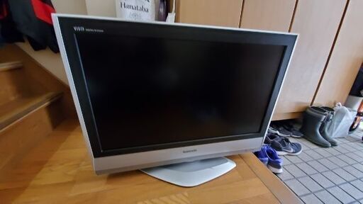SHARP　VIERA　32型　テレビ