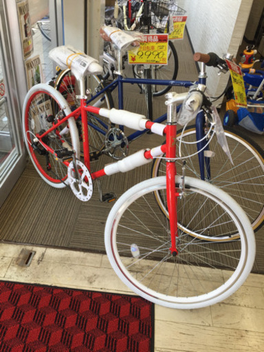 4/15  【新品✨】クロスバイク  ロードバイク  未使用✨レッド\u0026ホワイト  6段変速  21テクノロジー