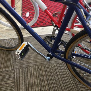 4/15  【綺麗・未使用・新品】700Cクロスバイク ブルーでシックな自転車  6段変速