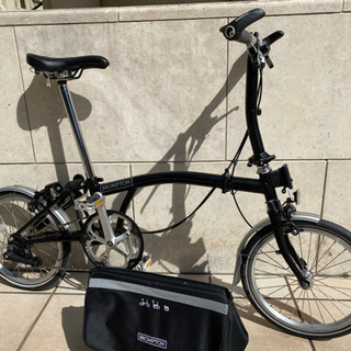 【受け渡し調整中】BROMPTON付属品多数美品お買得ブロンプトン2019年購入S2L外装2段折りたたみ自転車