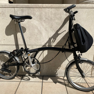 【受け渡し調整中】BROMPTON付属品多数美品お買得ブロンプトン2019年購入S2L外装2段折りたたみ自転車
