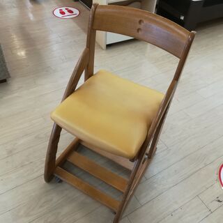カリモク　学習椅子のご紹介