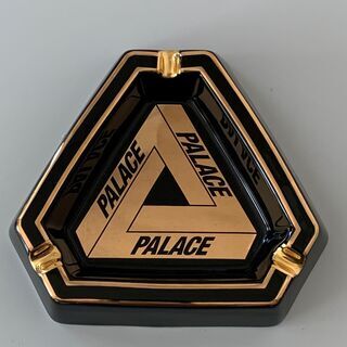 【ネット決済】Palace Skateboards TRI-FE...