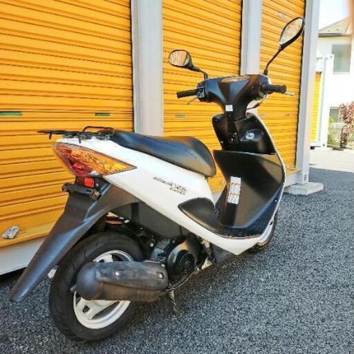 463.アドレスv50 バッテリーシート新品　メンテナンス楽々FI車両　千葉県柏市　即日配送、自走引き取りも可能