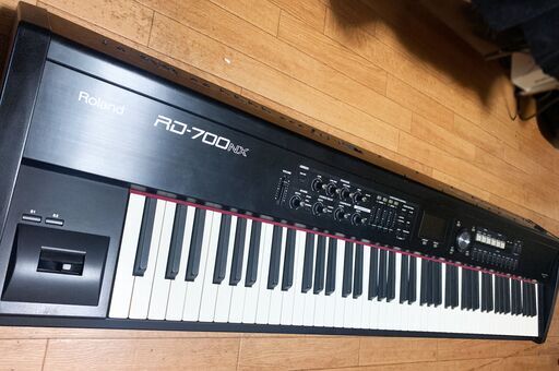 Roland デジタルピアノ 88鍵 RD-700NX 【引取限定】