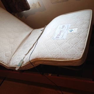 【ネット決済】fibrelux　可動式ベッド　介護