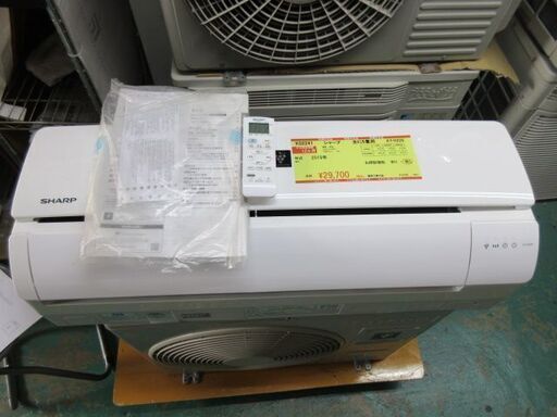 K02241　シャープ　中古エアコン　主に6畳用　冷2.2kw／暖2.5kw