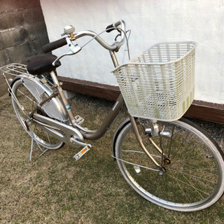 【中古】ブリヂストン　サルーサ　自転車