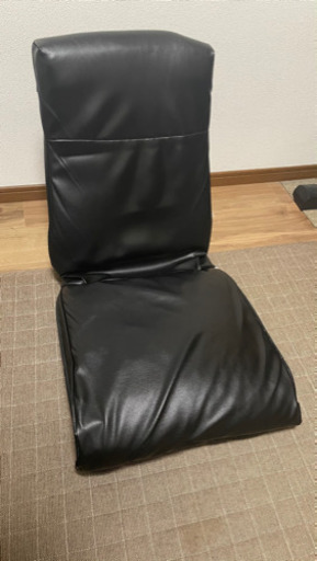 ニトリ  座椅子　合成皮革　リクライニング可能