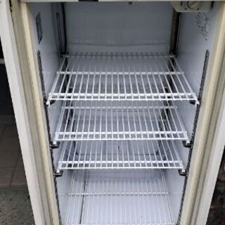 冷蔵ショーケース 古いですが冷えはバッチリ