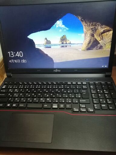 富士通 高性能第4世代Core i5搭載 メモリ4G HDD320G CD/DVDD読み書き　大画面15.6インチ USB3.0　テンキー Wifi対応 最新Windows10搭載
