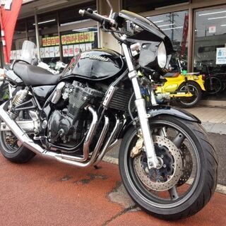 NO.3775 イナズマ400 油冷4サイクル16バルブ4気筒400cc メッキショート管 ビキニカウル ブラック ☆彡の画像