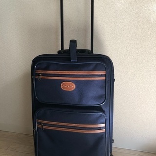 【ネット決済】スーツケース　キャリーケース　紺色　2輪