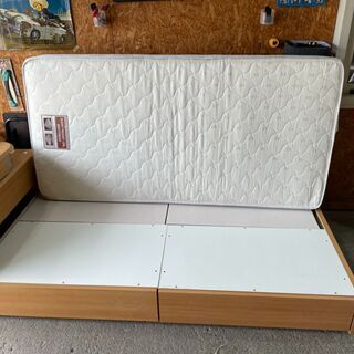 I1601 シングルベッド引き出し付き I1601 シングルベッド引き出し付き