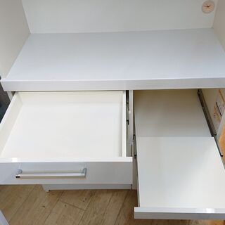 ☆ キッチンボード 食器棚 レンジボード コンセント付き ホワイト 900