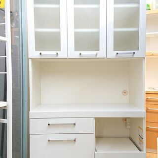 nn__m商品　食器棚　キッチンボード　ホワイト コンセント付 ☆ キッチンボード 食器棚 レンジボード コンセント付き ホワイト 900