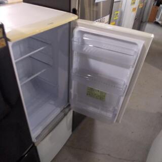 SHARP　冷蔵庫　2015 11000円　6ヶ月保証クリーニング済み41604