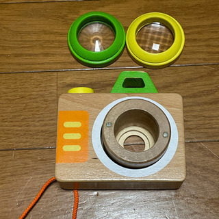 木製　カメラのおもちゃ　ミラクルカメラ　レンズ2種類
