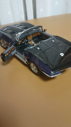 コルベット Mako Shark 1/18 モデルカー