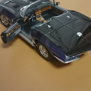 コルベット Mako Shark 1/18 モデルカー