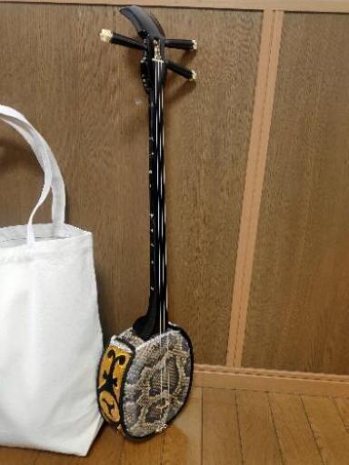 中古三線（人工張り）