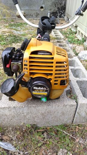 草刈り機　ロビン　ＮＢ2200Ｈ