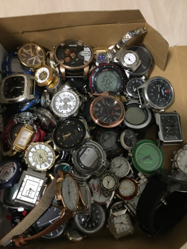 ⭐️腕時計ジャンク超大量7キロ越えの230本前後⭐️