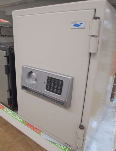 ,【引取限定】耐火 金庫　EIKO　STP-7N　中古品　電池カバー欠品【ハンズクラフト八幡西店】
