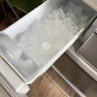 ６ドアパナソニック製！冷蔵庫！自動製氷付き