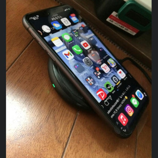 iPhone ワイヤレス充電器
