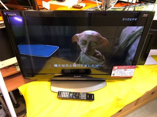 ☆中古 激安　SHARP　シャープ　液晶テレビ　32型　ブルーレイDVDプレーヤー付き！　2012年製　リモコン付き　LC-32‐R5　　KD081 　￥14,500！！