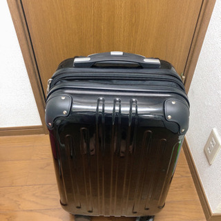 スーツケース キャリーケース　Sサイズ 40L 