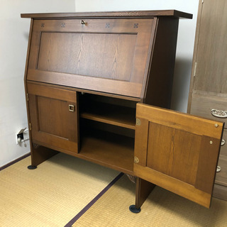 ライティングビューロー　デスク