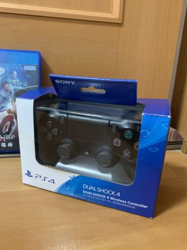 PS4 純正コントローラー、モンハン2作品、龍が如くZERO PS4 純正コントローラー、モンハン2作品、龍が如くZERO