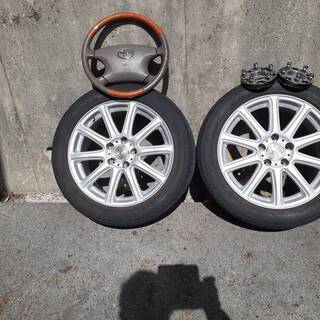 ハイエース100系　タイヤ他