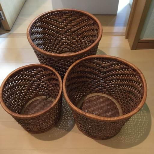 ラタンかご　鉢カバー　ゴミ箱にも！大中小　3つ　新品