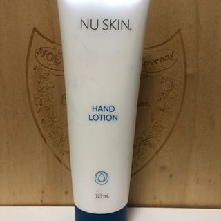 NU SKINニュースキン＊ハンドローション125g