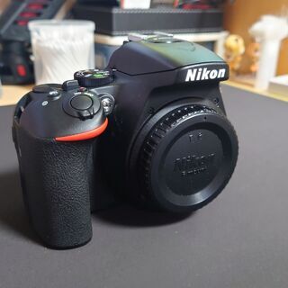 超美品】Nikon D5600 ダブルズームレンズキット