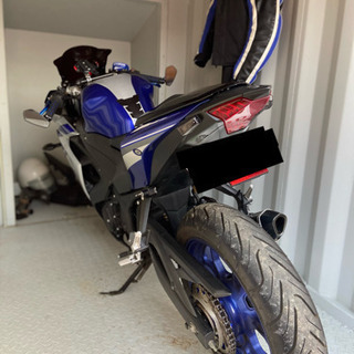 YAMAHA YZFR25