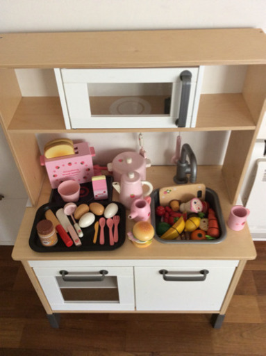 イケア子どもキッチンとおままごとセット