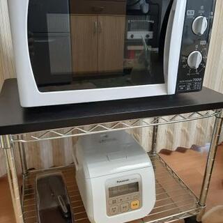 【ネット決済・配送可】電子レンジ、３合炊飯器(通算利用期間半年！...
