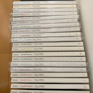 フェリシモ色鉛筆500色セット（中古)