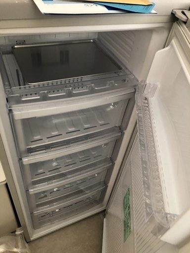 三菱 冷凍庫121L　2020年製
